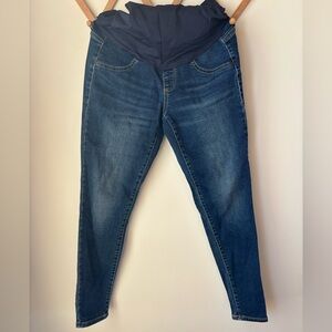 a:glow Maternity jeans, blue with no distress. Stretchy fabric.
